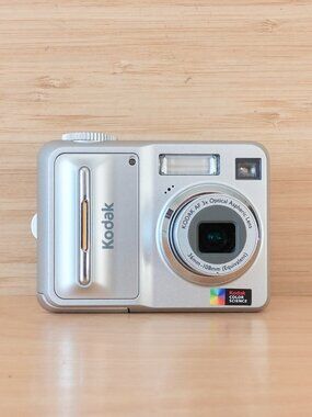 Kodak EasyShare C653 6.1MP Digital Camera Silver 3x Optical Zoom